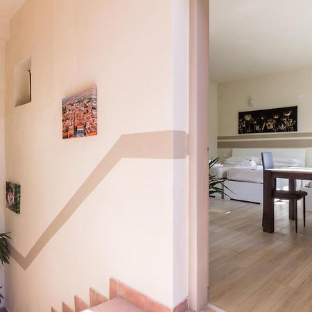 Center Rooms Piacenza Esterno foto