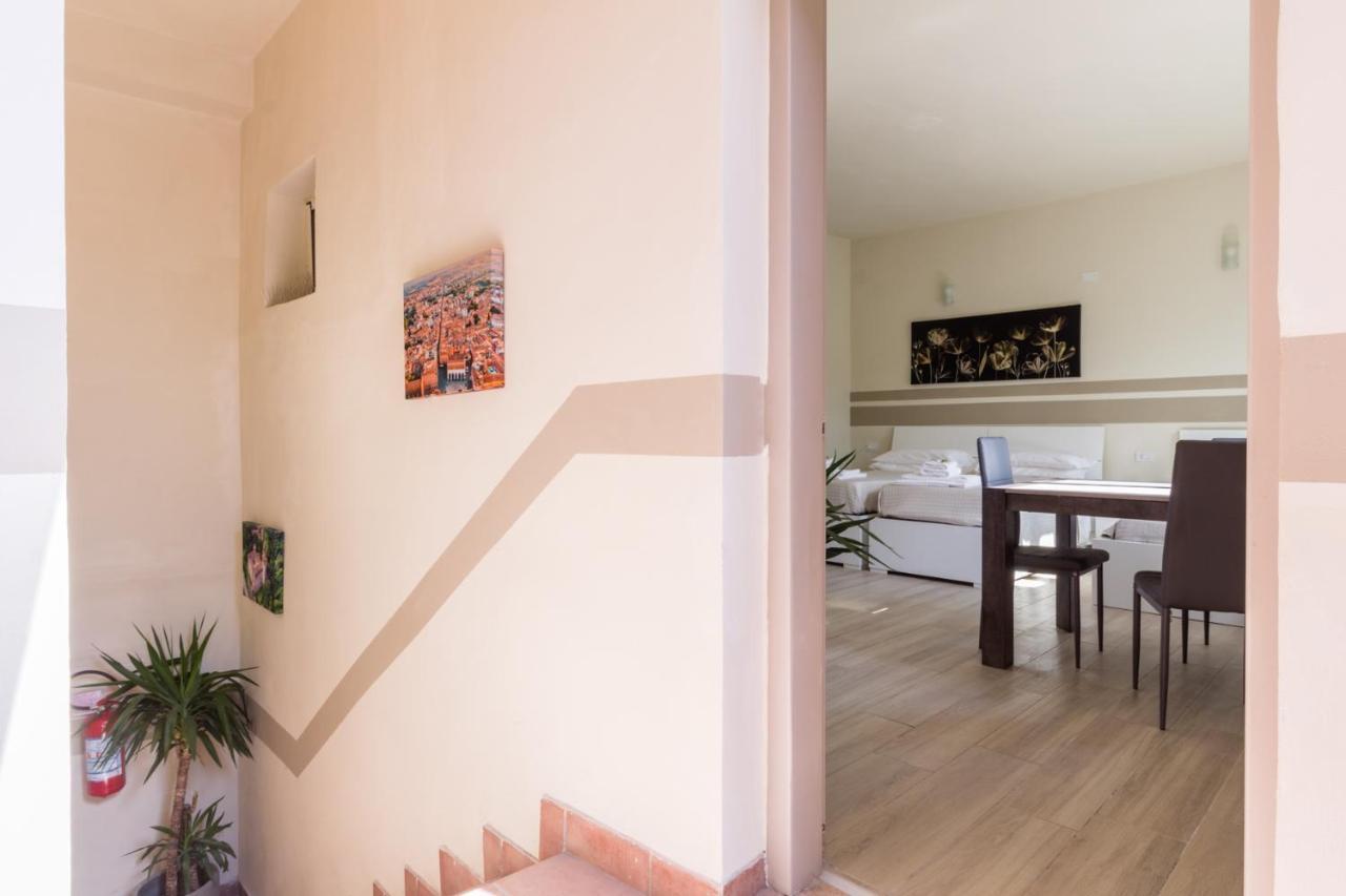 Center Rooms Piacenza Esterno foto